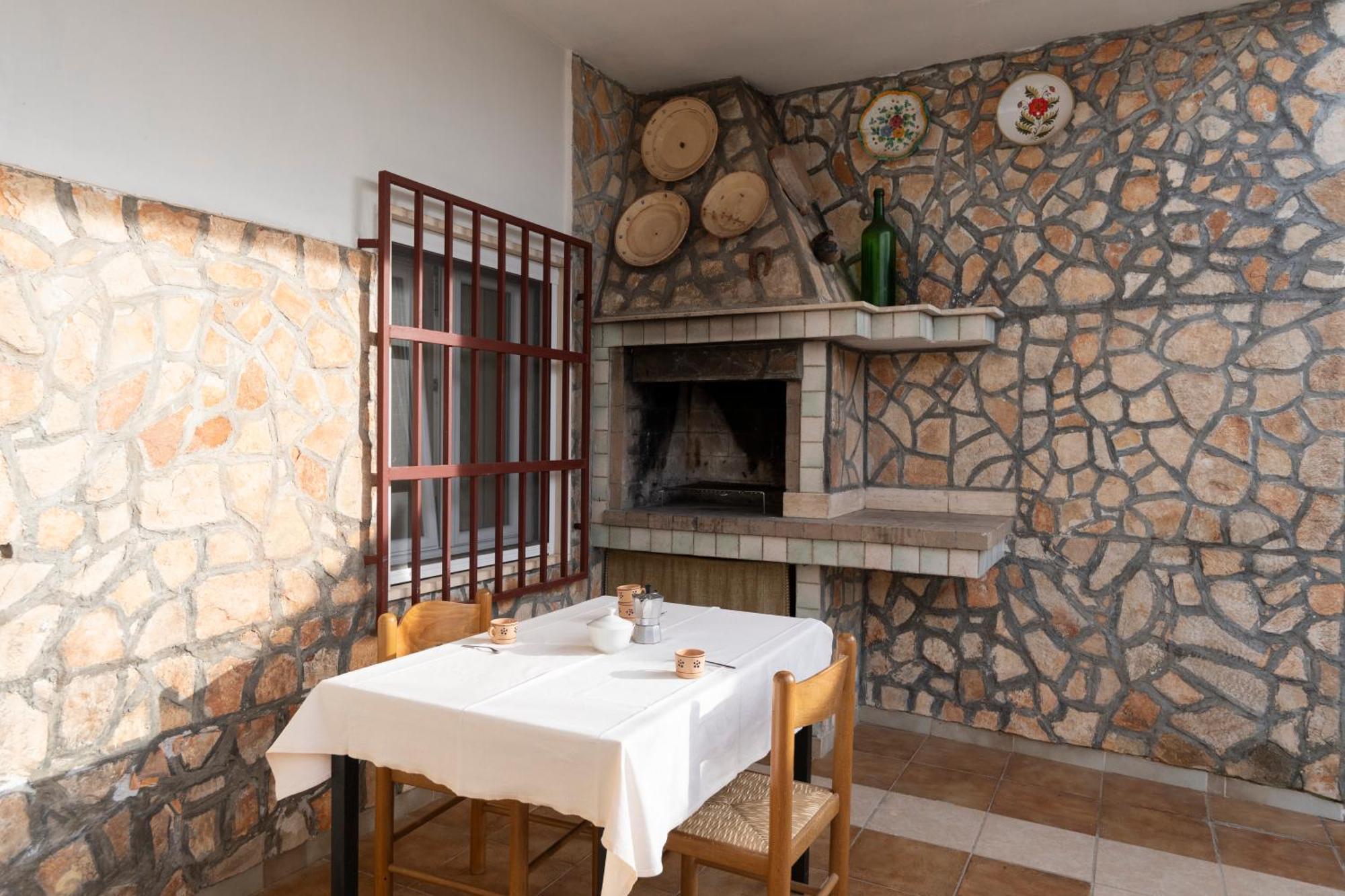Villa Angela Sant Isidoro  Esterno foto